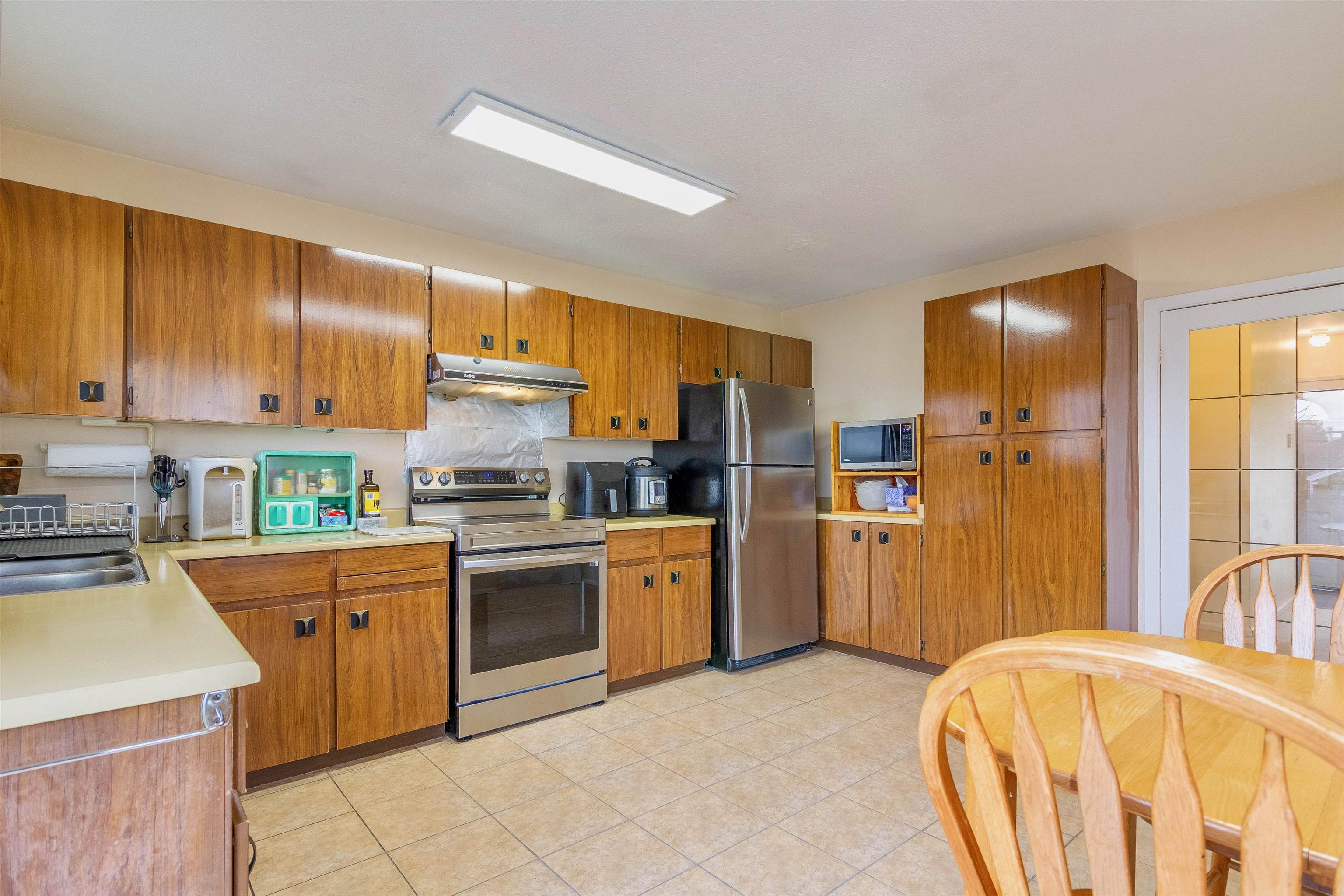 4645 CHARLOTTE COURT 9