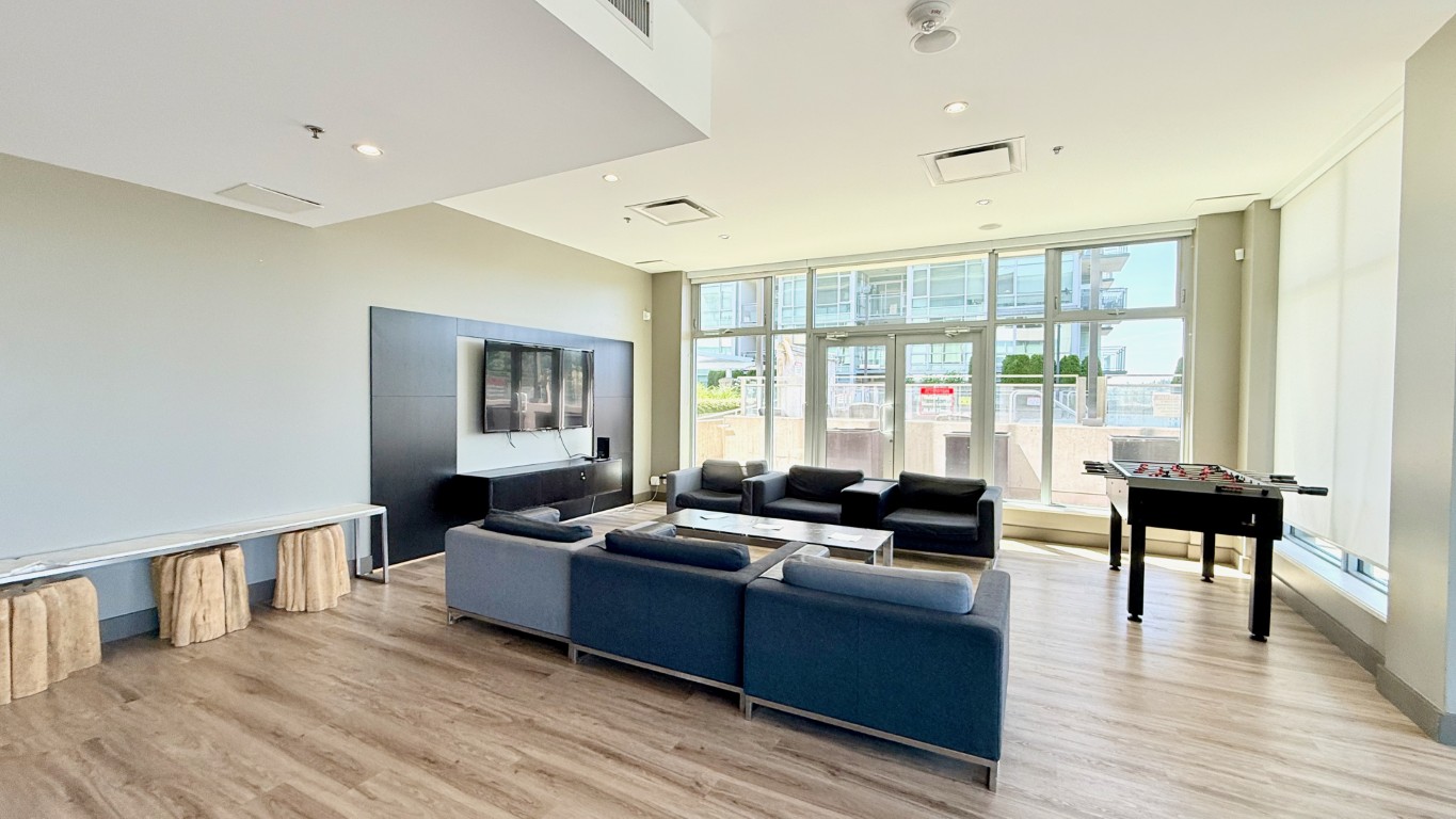 3702 2955 ATLANTIC AVENUE 20