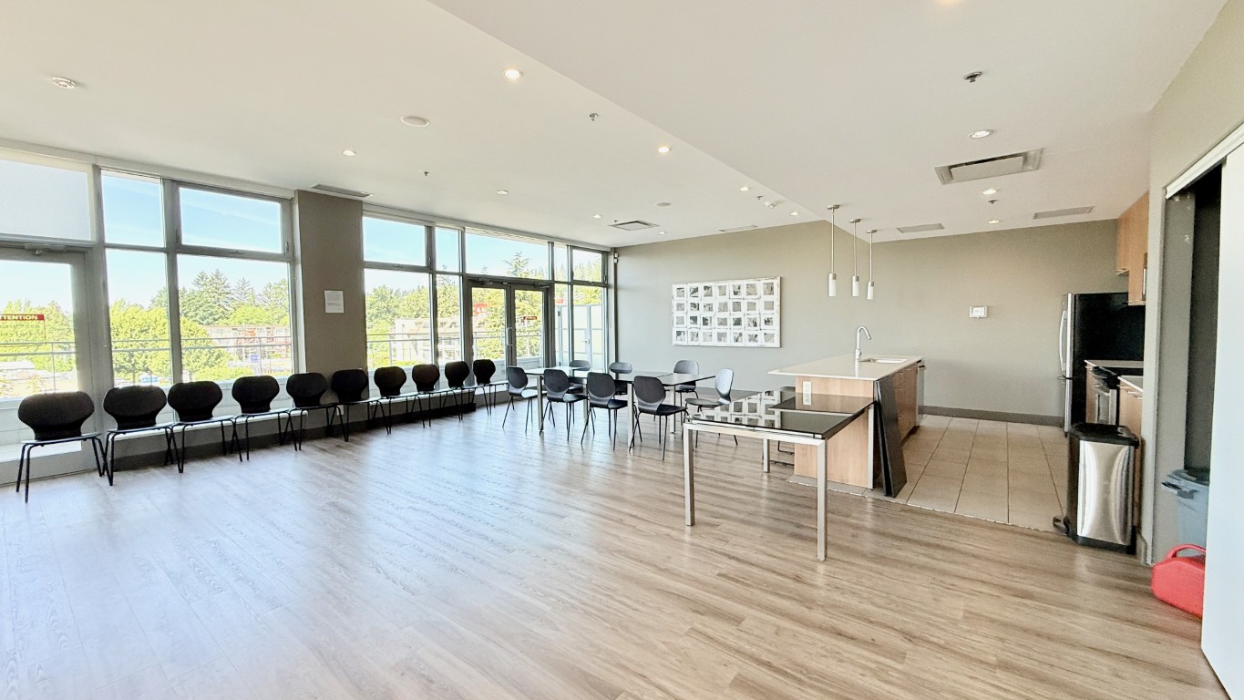 3702 2955 ATLANTIC AVENUE 21