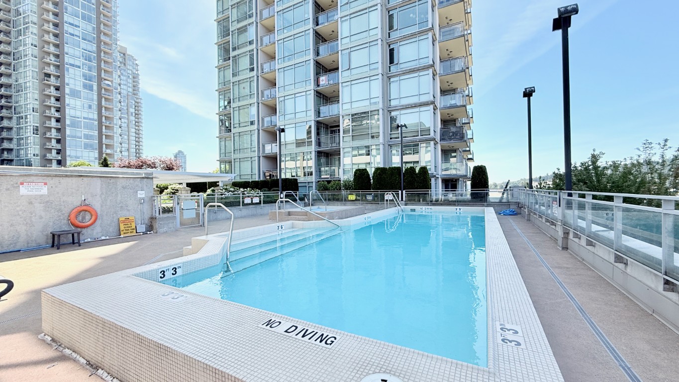 3702 2955 ATLANTIC AVENUE 26