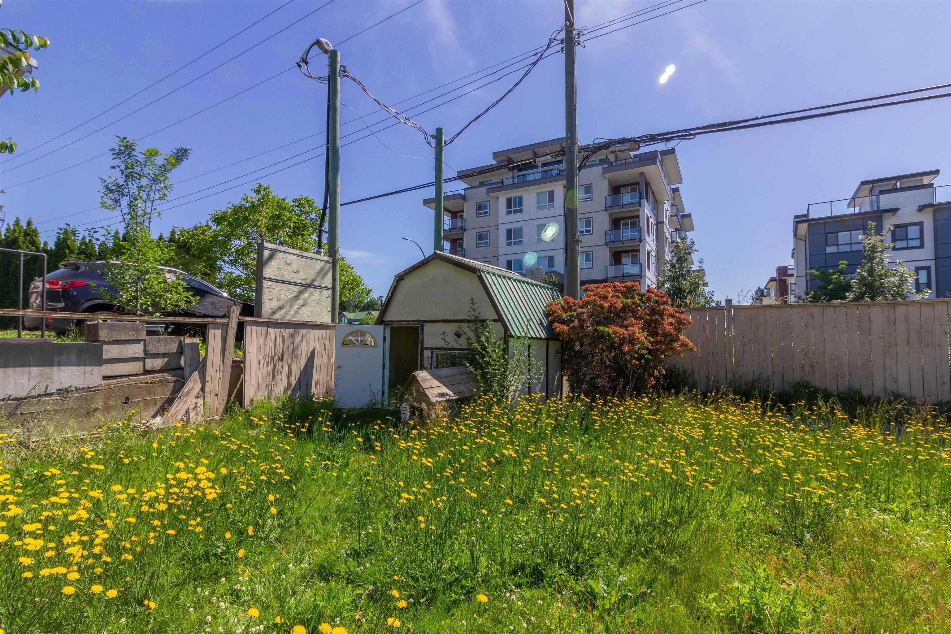1524 KIMBERLEY STREET 18