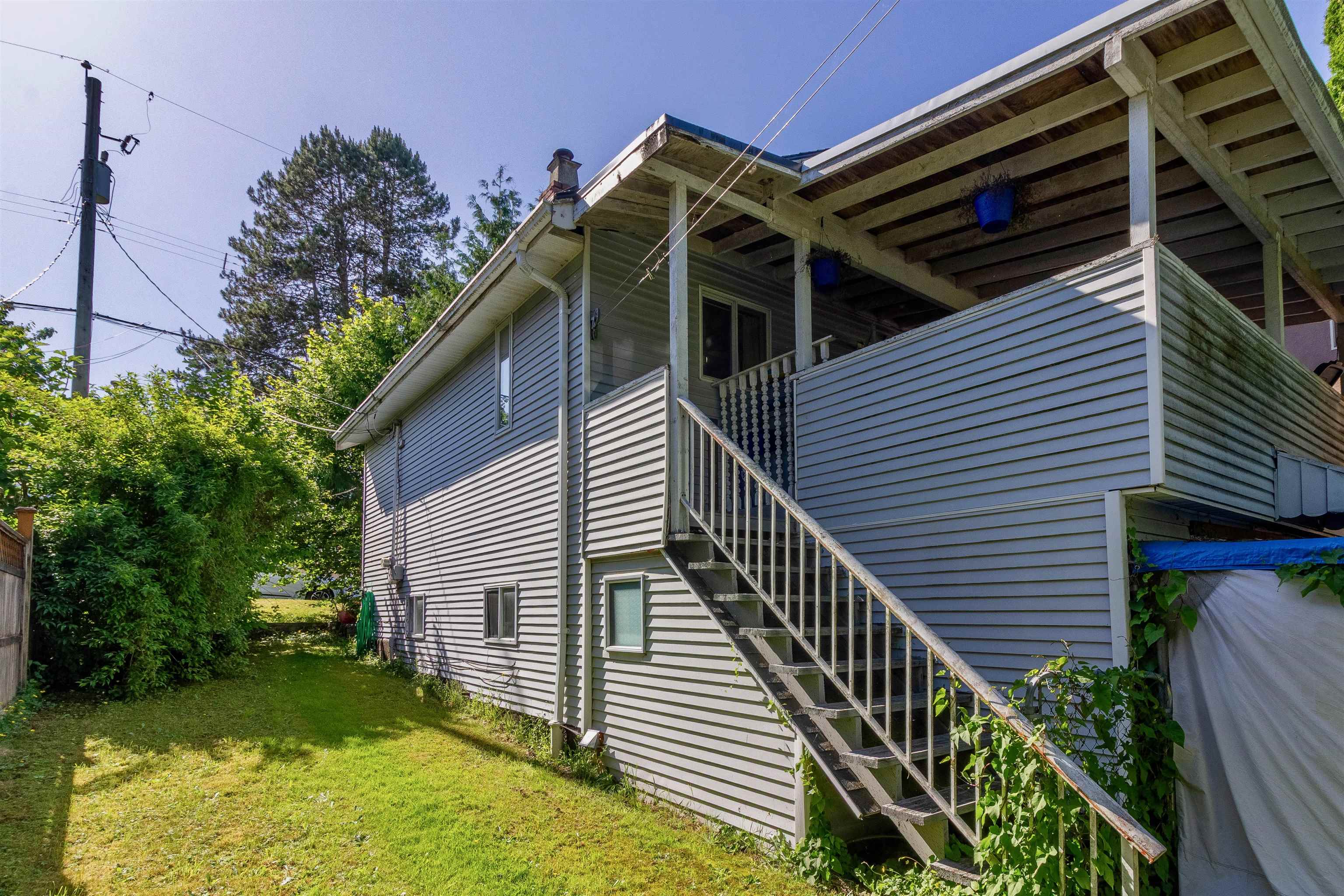 88 FELL AVENUE 7