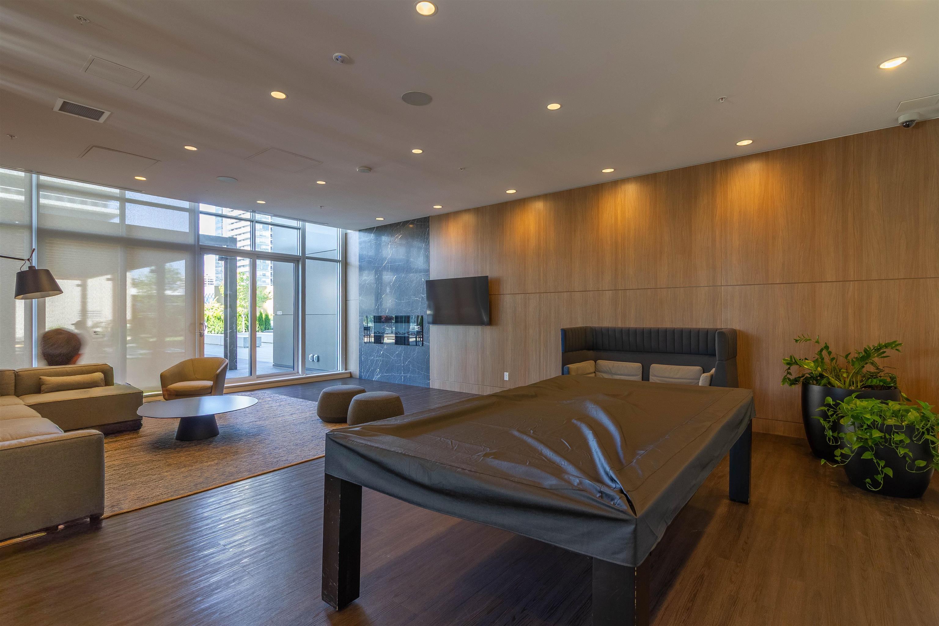 1607 4650 BRENTWOOD BOULEVARD 29