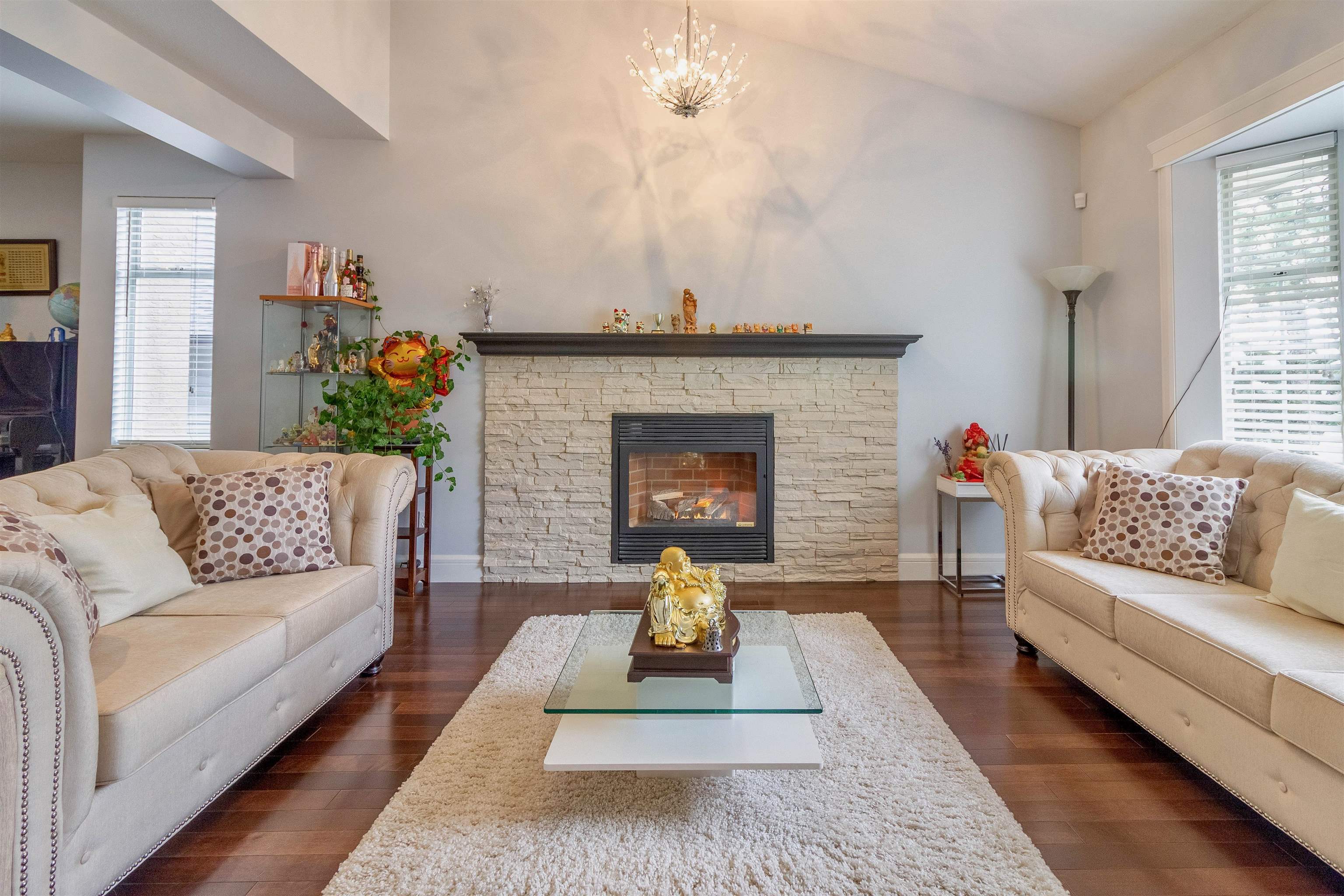 921 CITADEL DRIVE 3