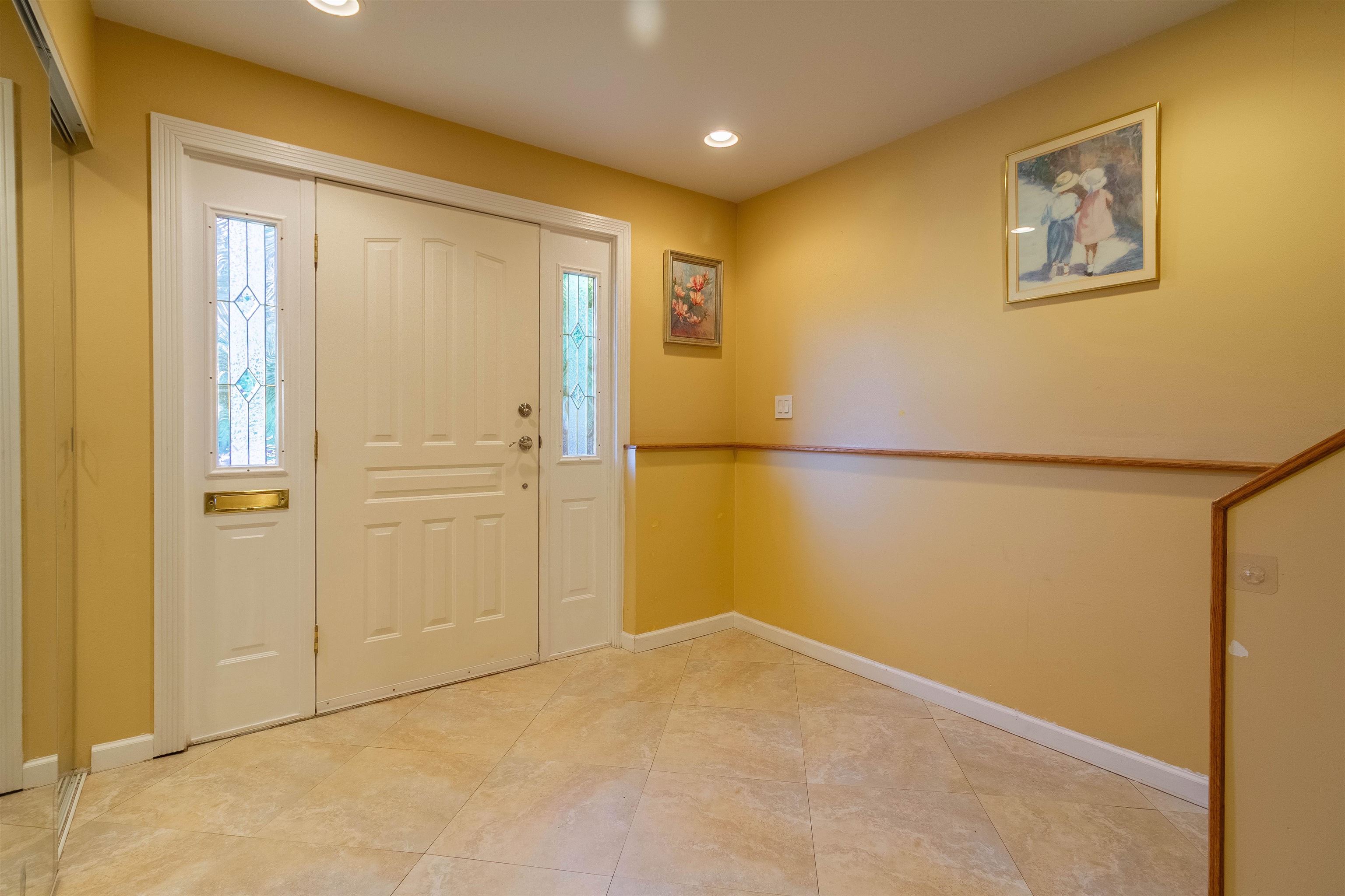 111 N FELL AVENUE 20