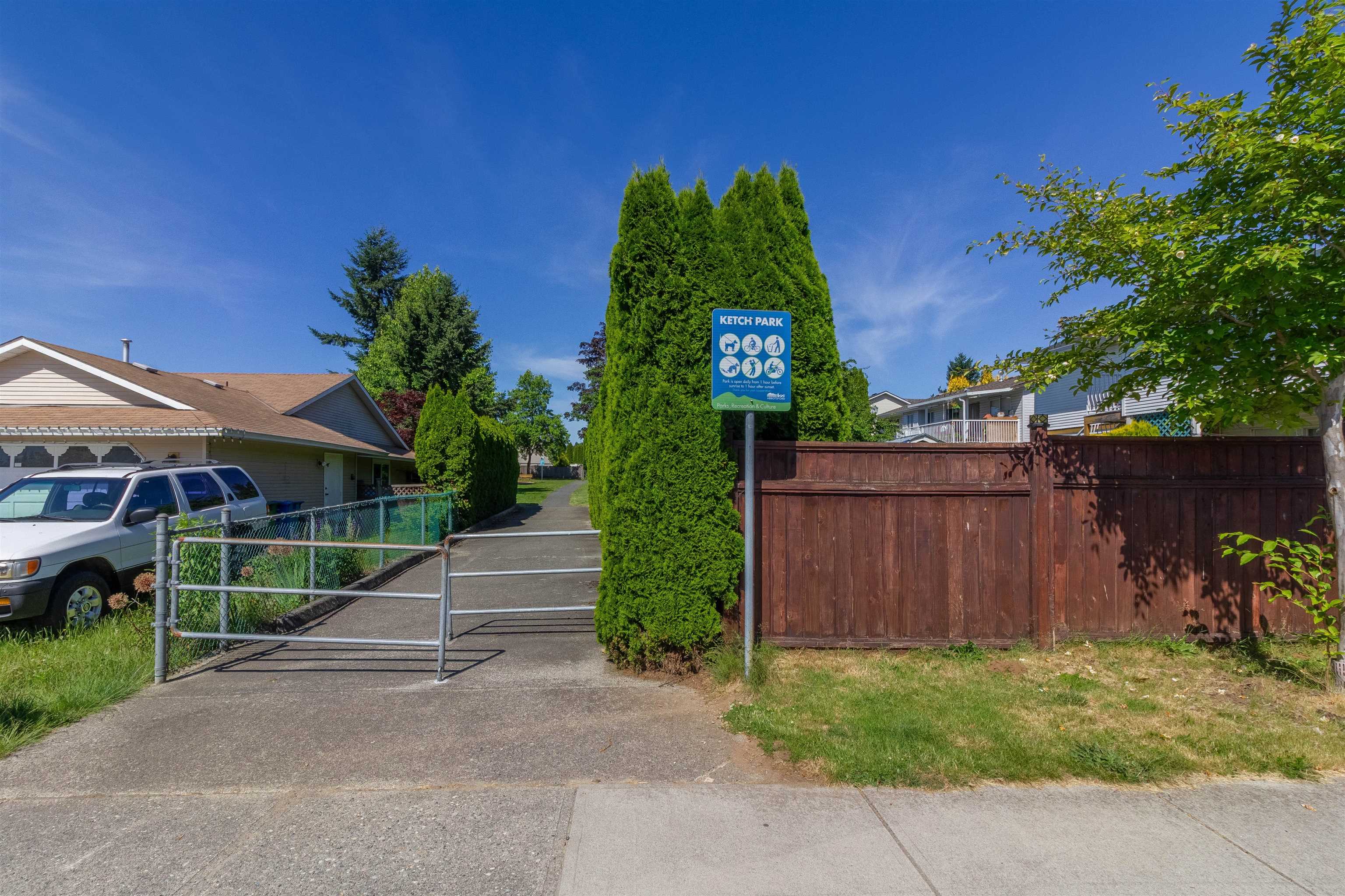 1524 KIMBERLEY STREET 23