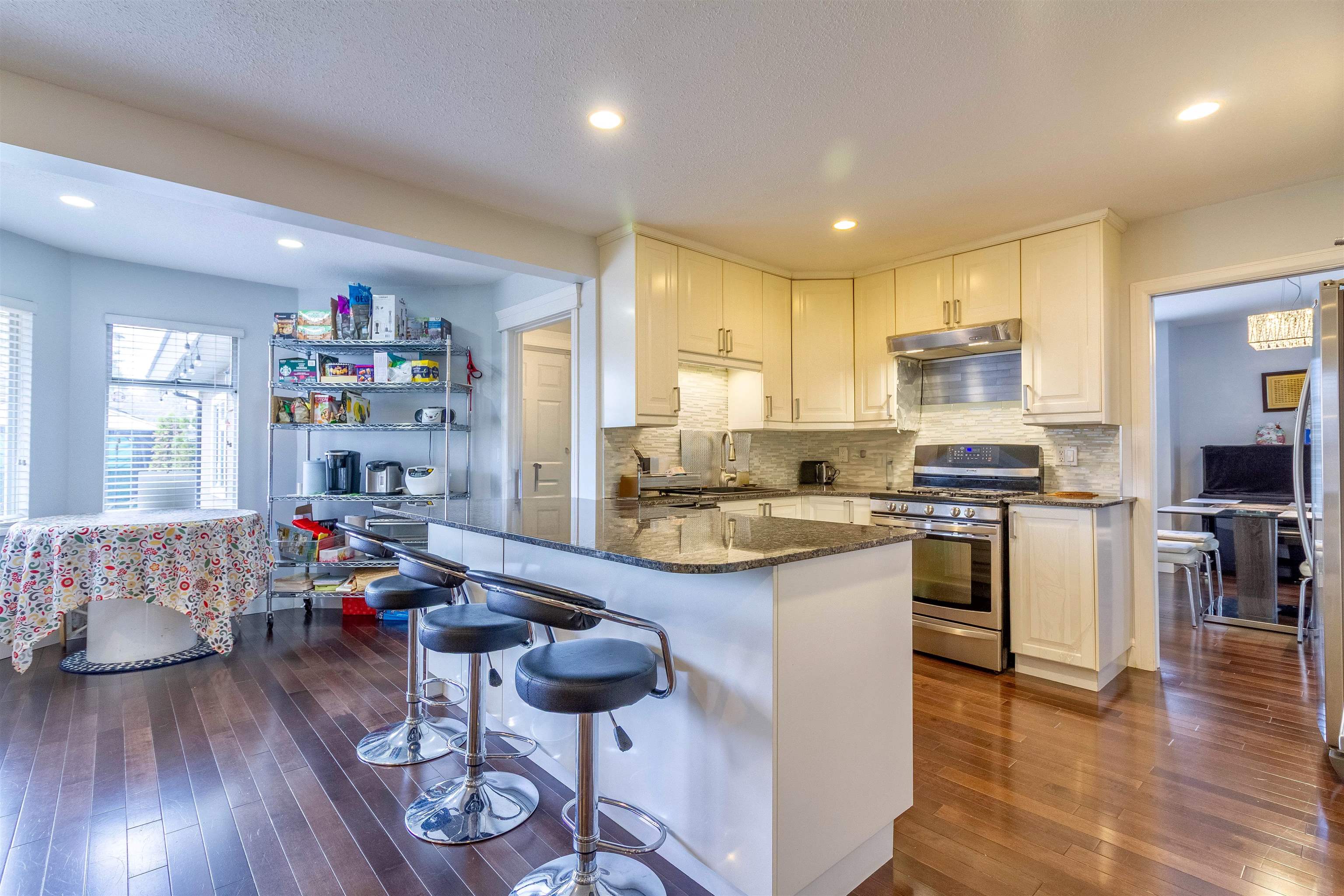 921 CITADEL DRIVE 6