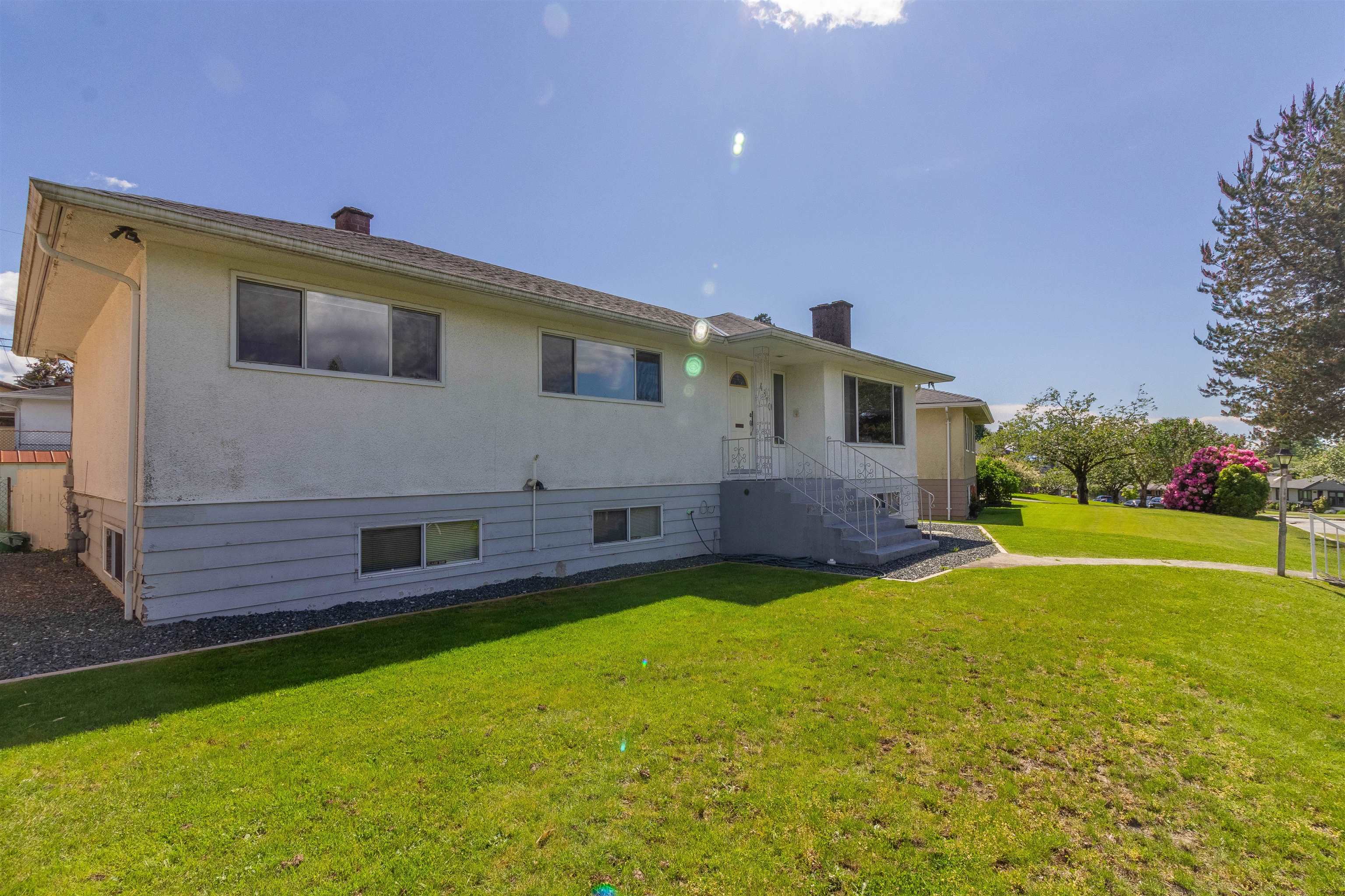 4810 FAIRLAWN DRIVE 37