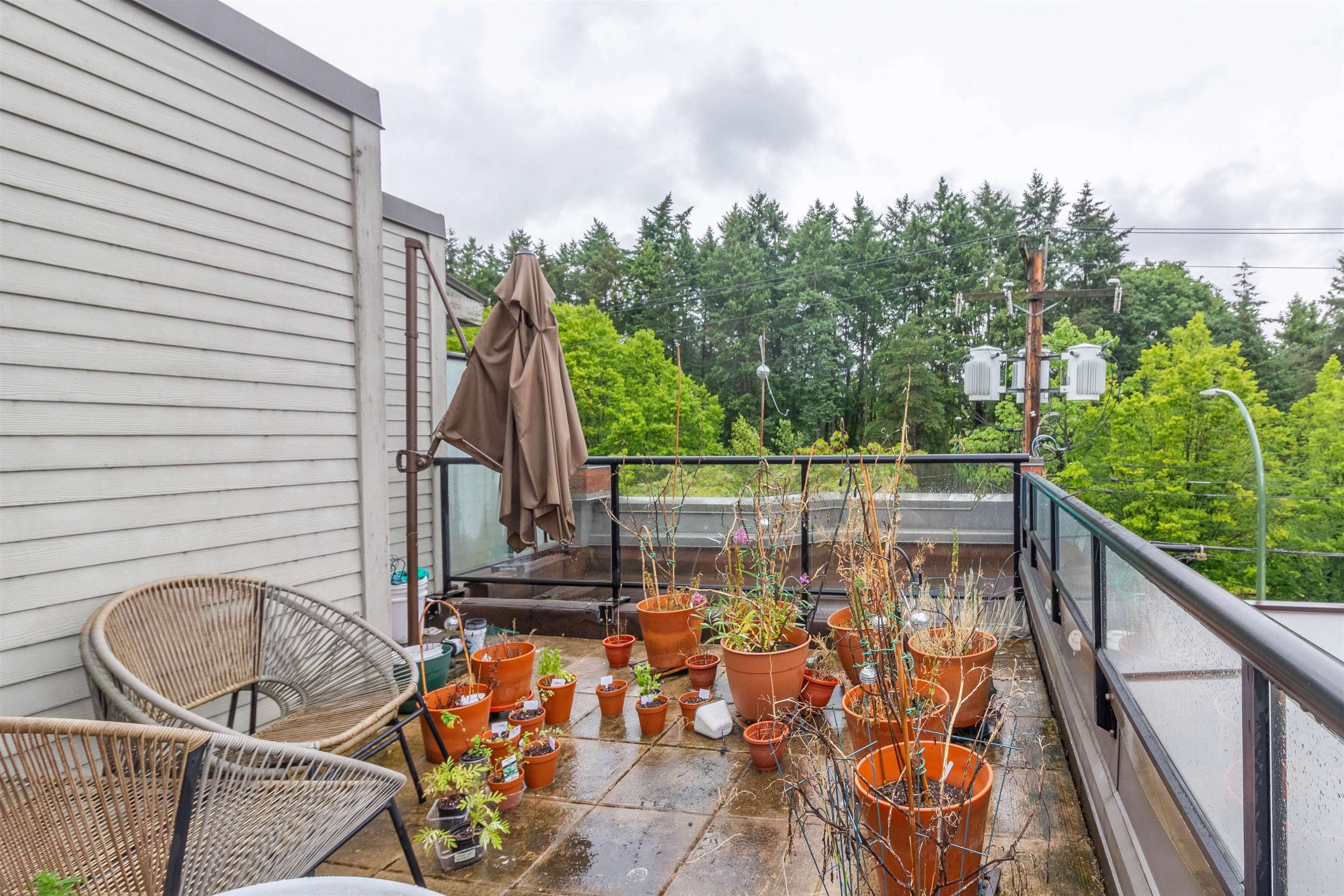 822 W 6TH AVENUE 19
