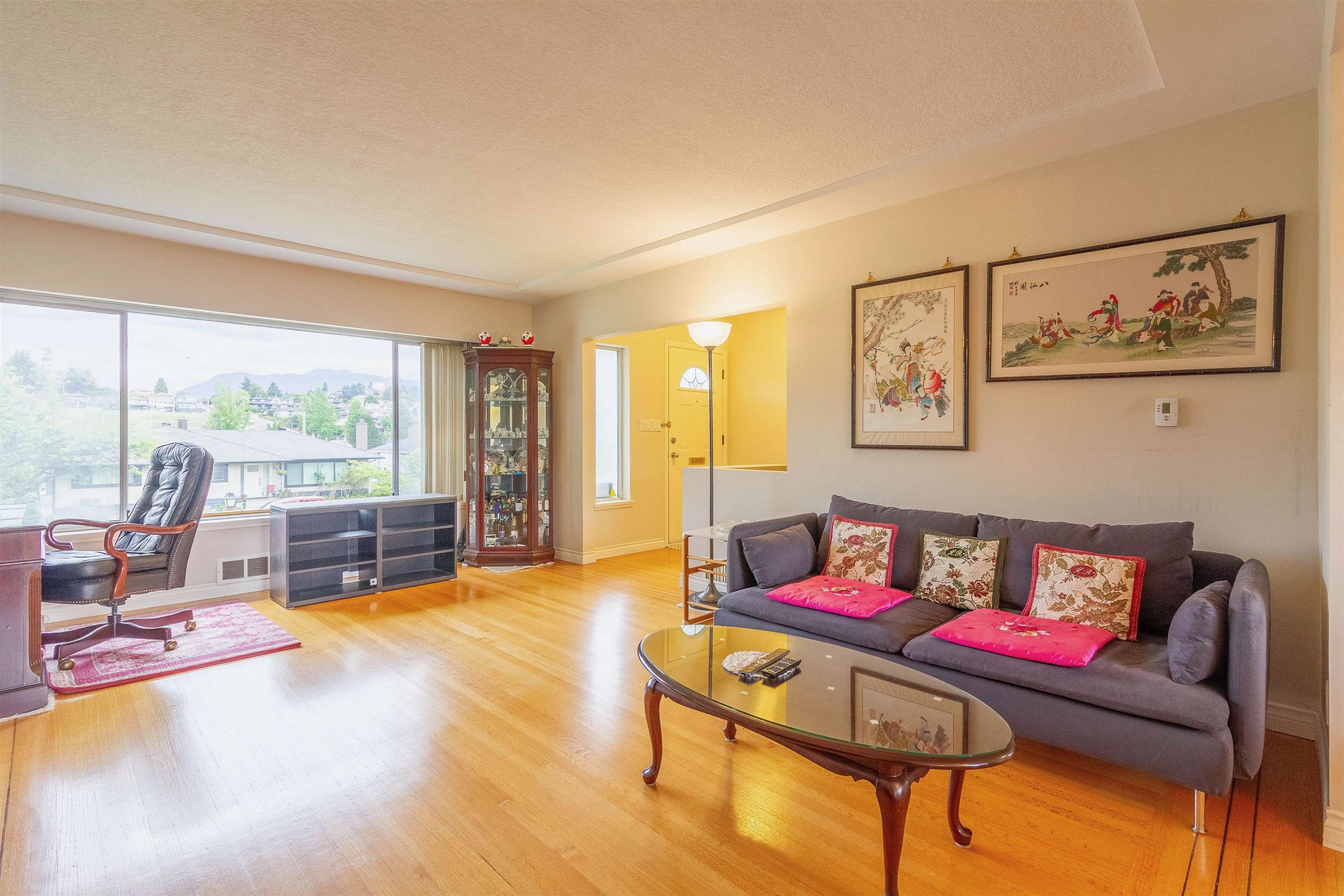 4810 FAIRLAWN DRIVE 6