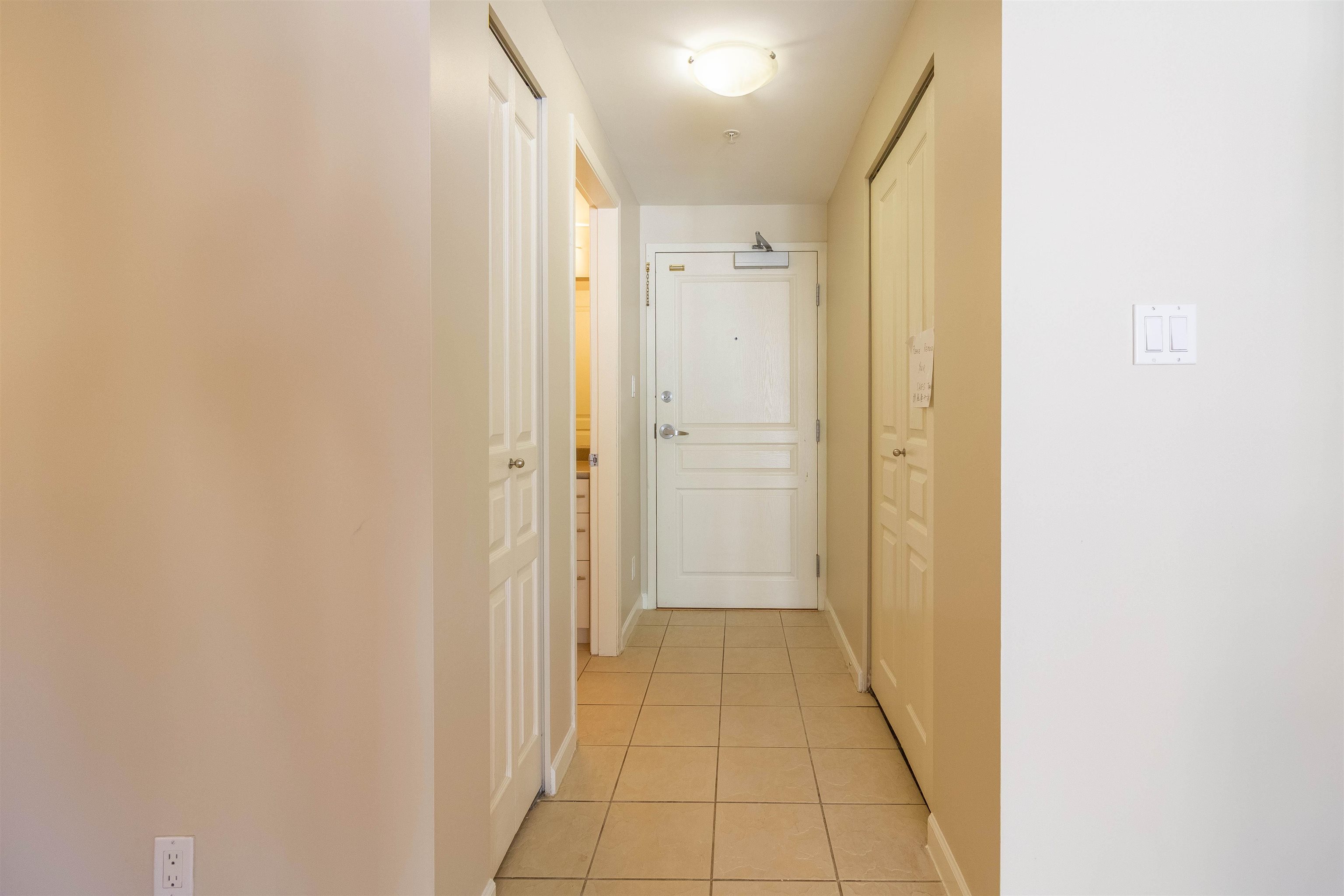 303 9298 UNIVERSITY CRESCENT 18