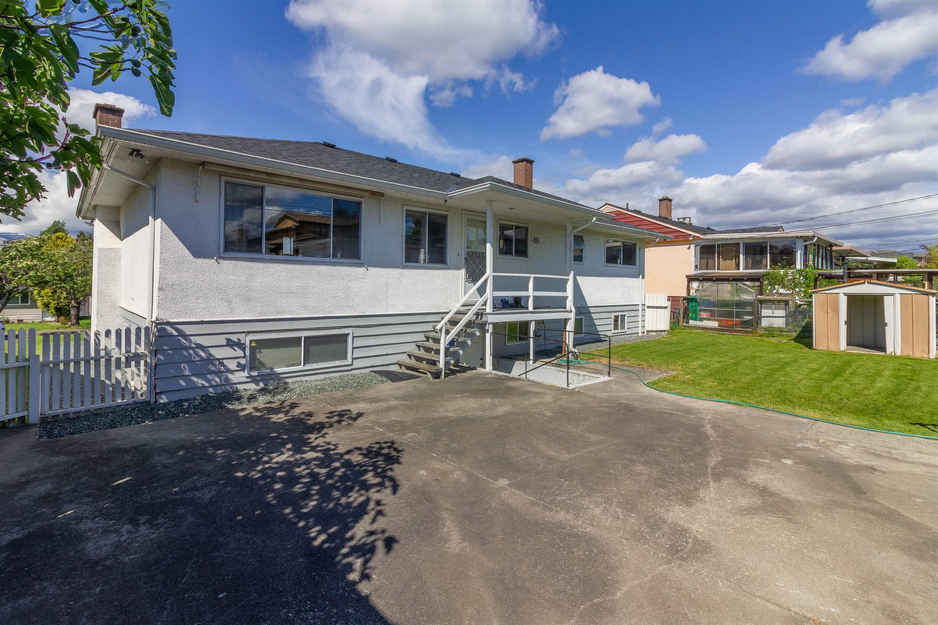 4810 FAIRLAWN DRIVE 31