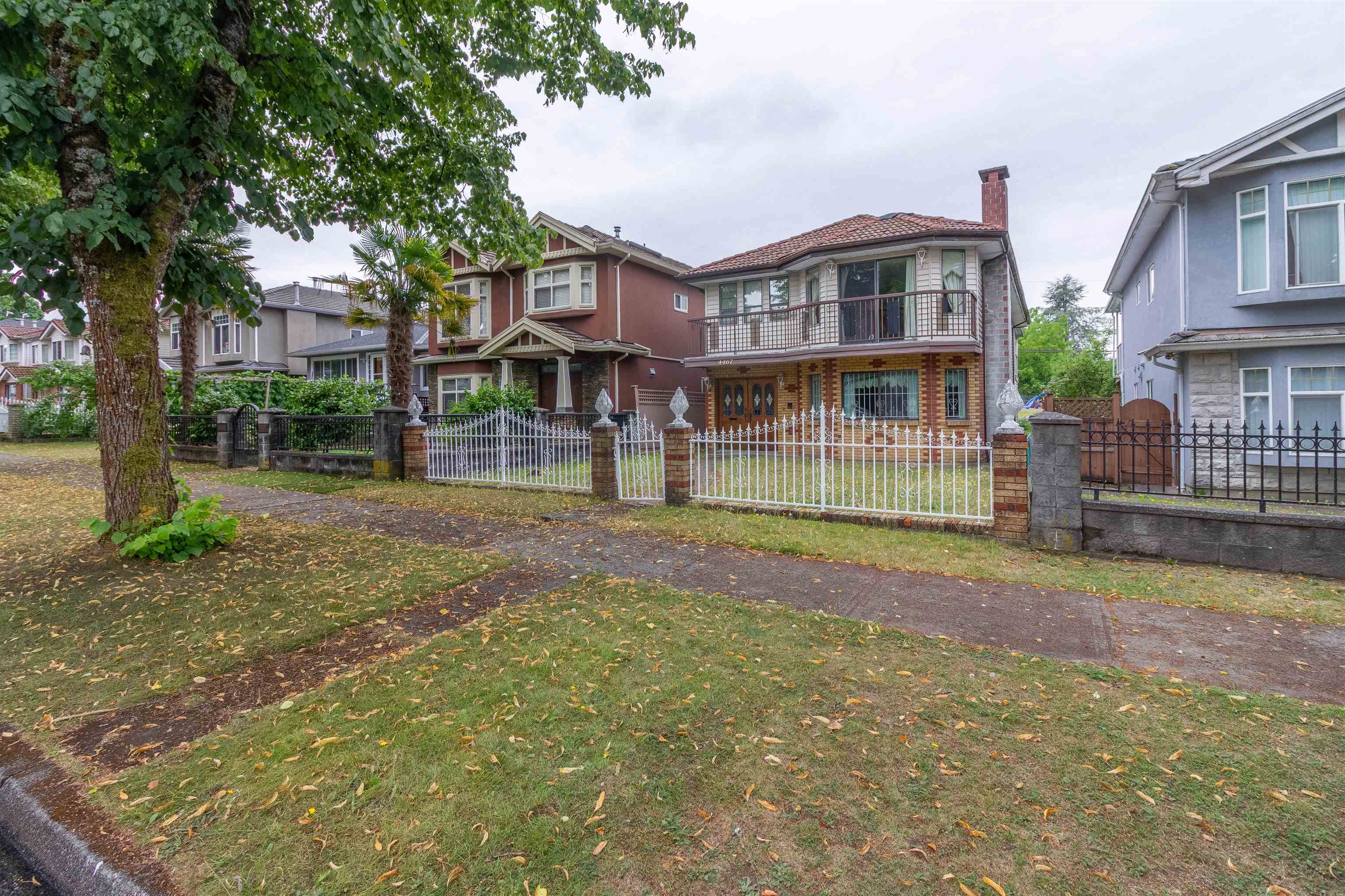 4467 PERRY STREET 37