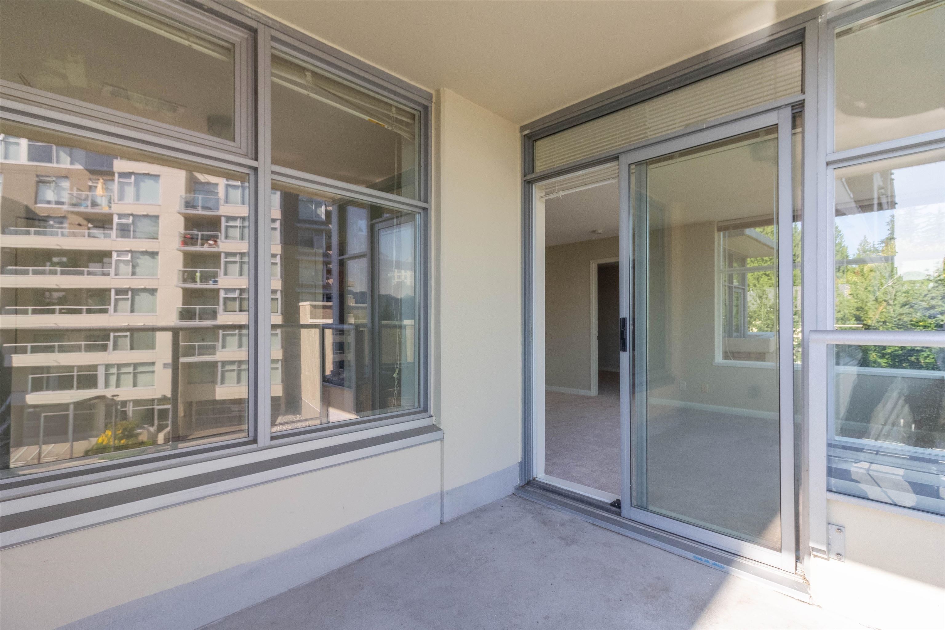 303 9298 UNIVERSITY CRESCENT 21
