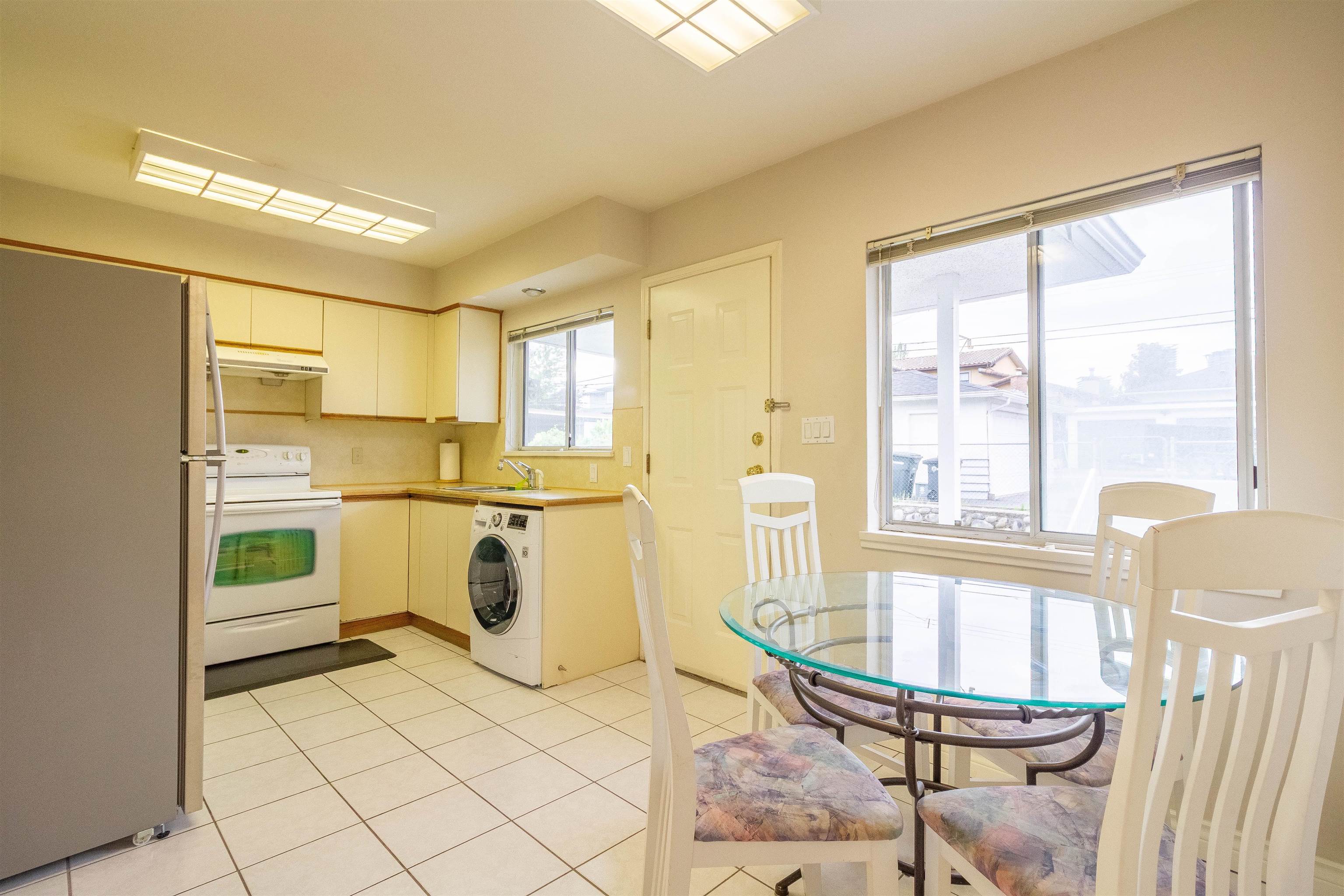 4810 FAIRLAWN DRIVE 10