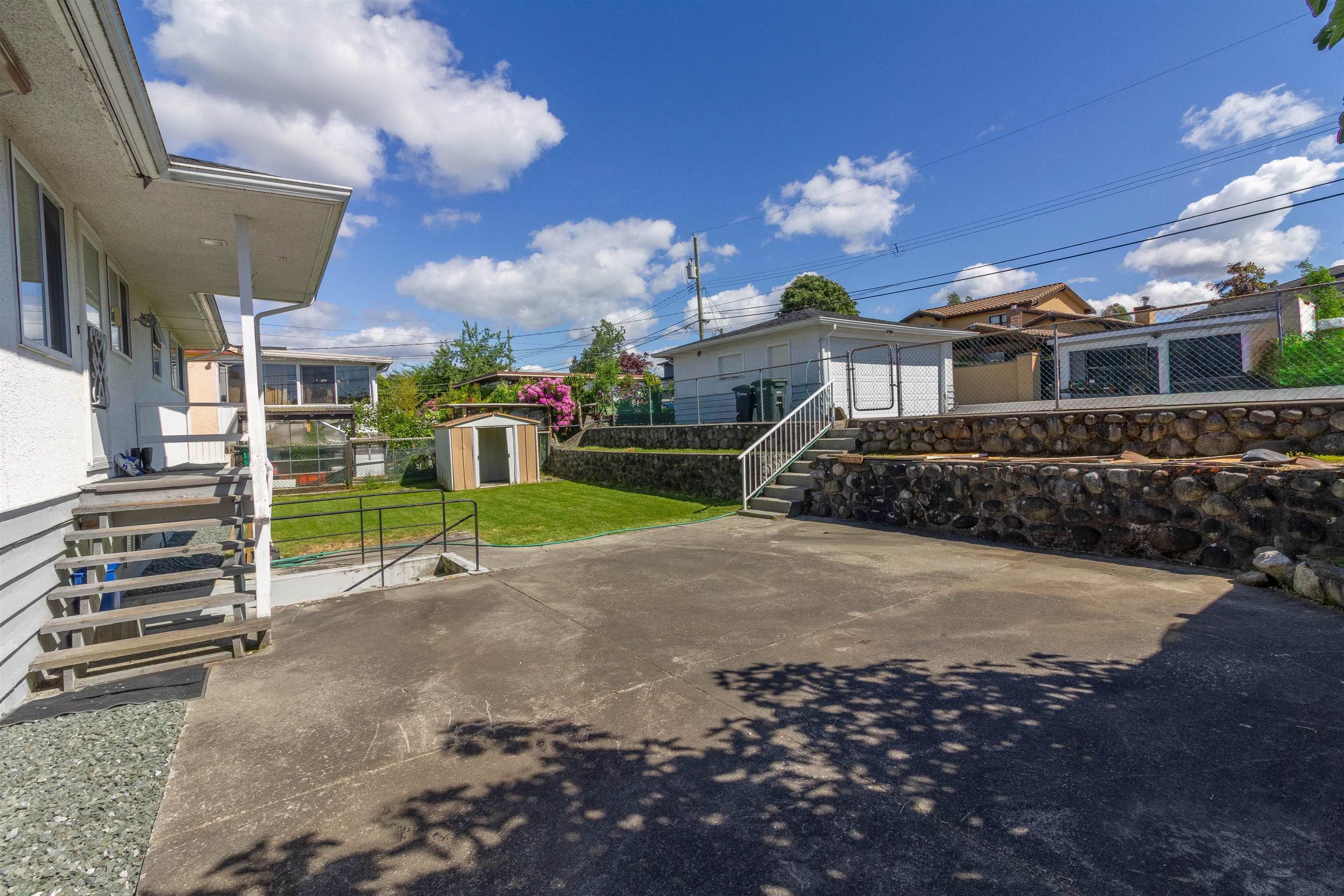 4810 FAIRLAWN DRIVE 30