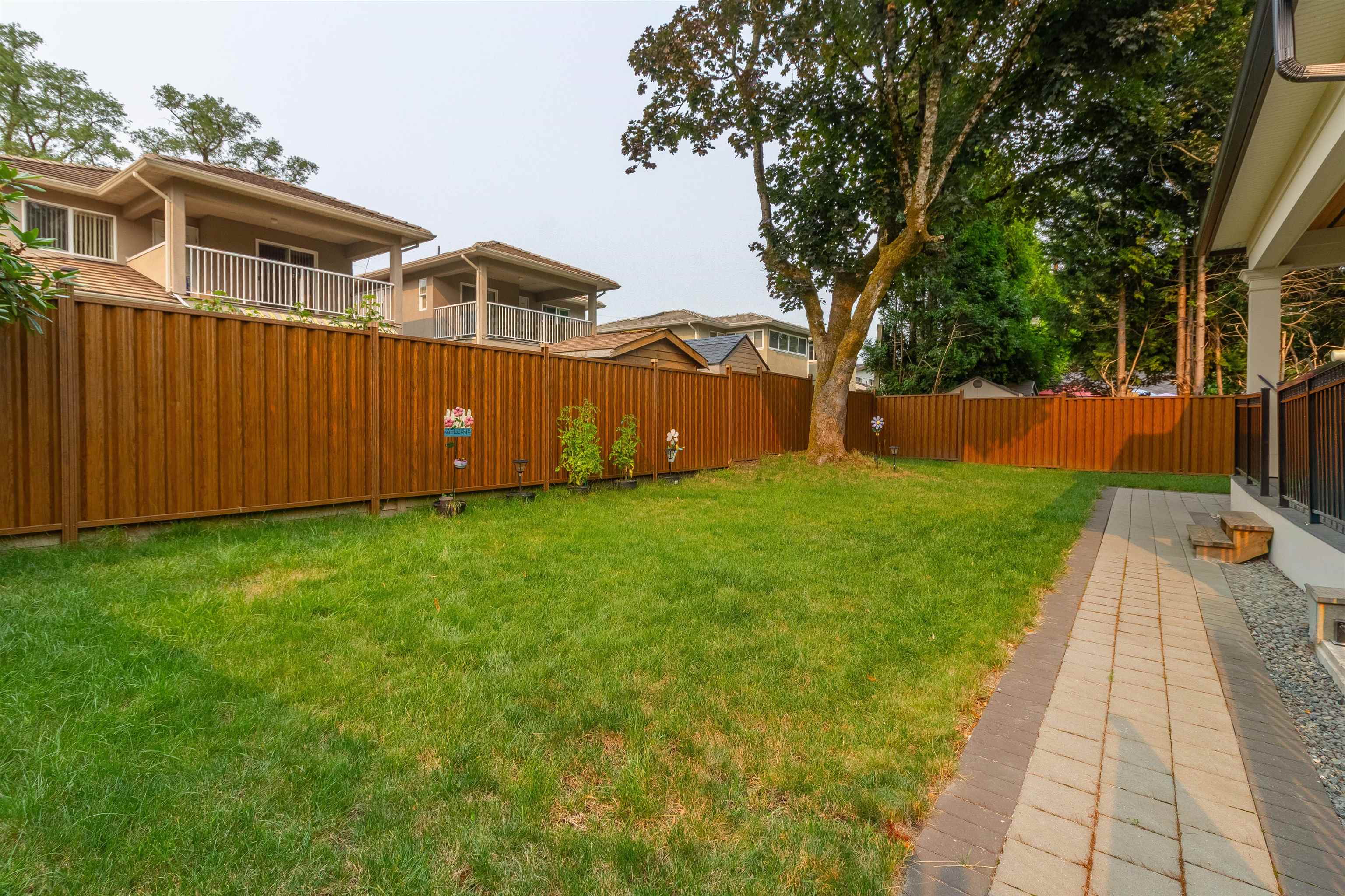 3907 HERTFORD STREET 34