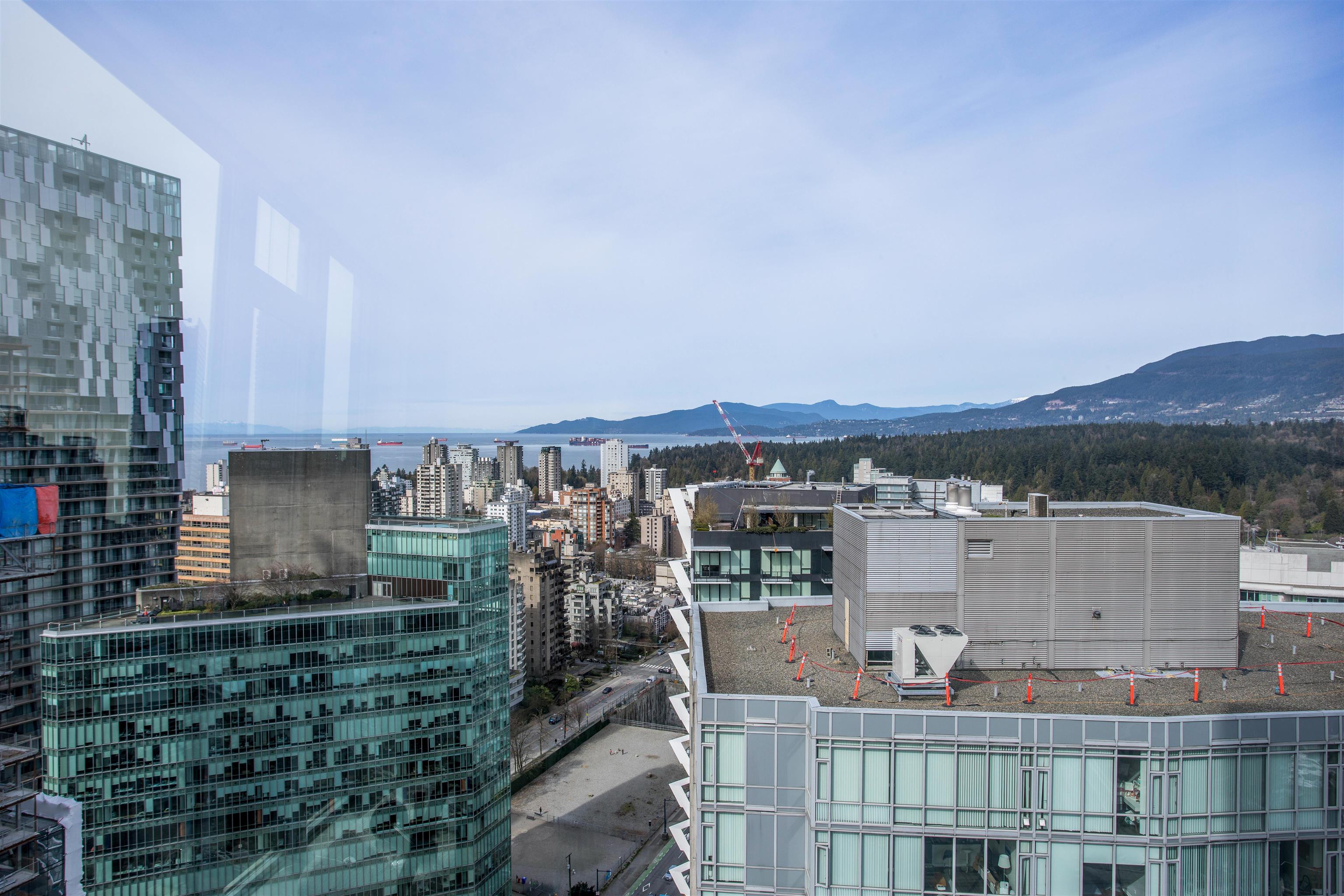 3101 1499 W PENDER STREET 18