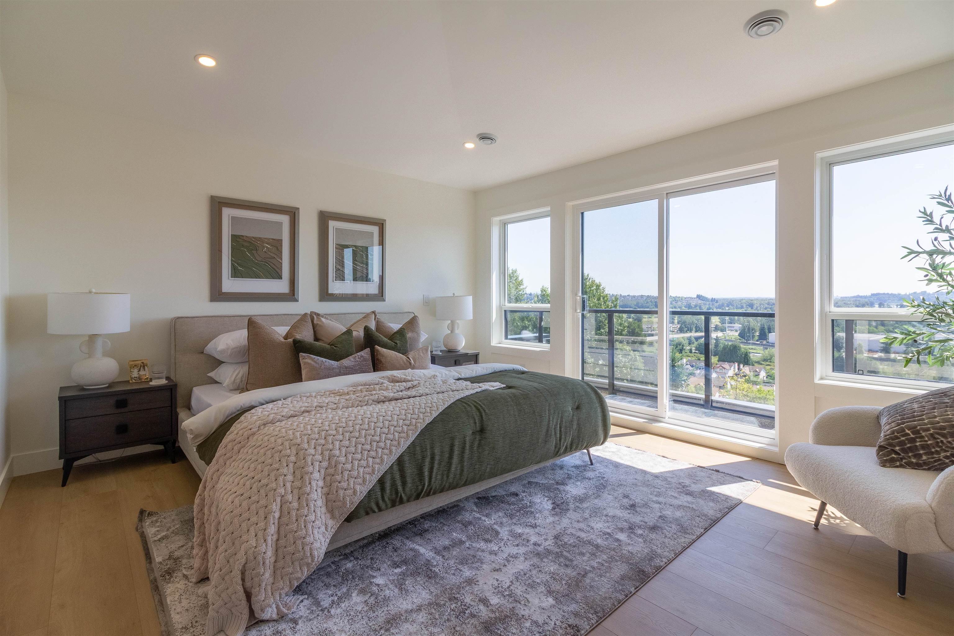 2256 MONASHEE COURT 18
