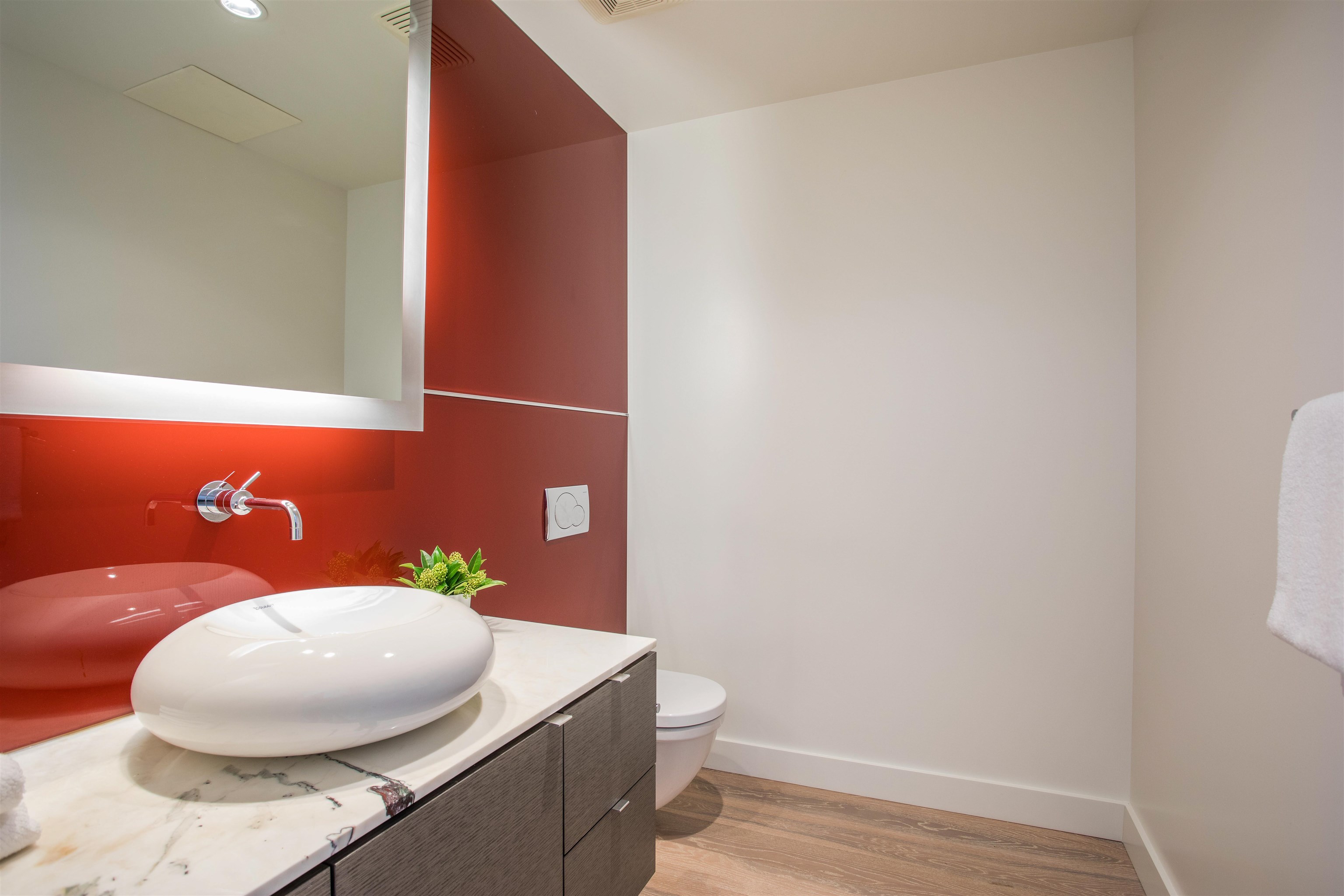 3101 1499 W PENDER STREET 19