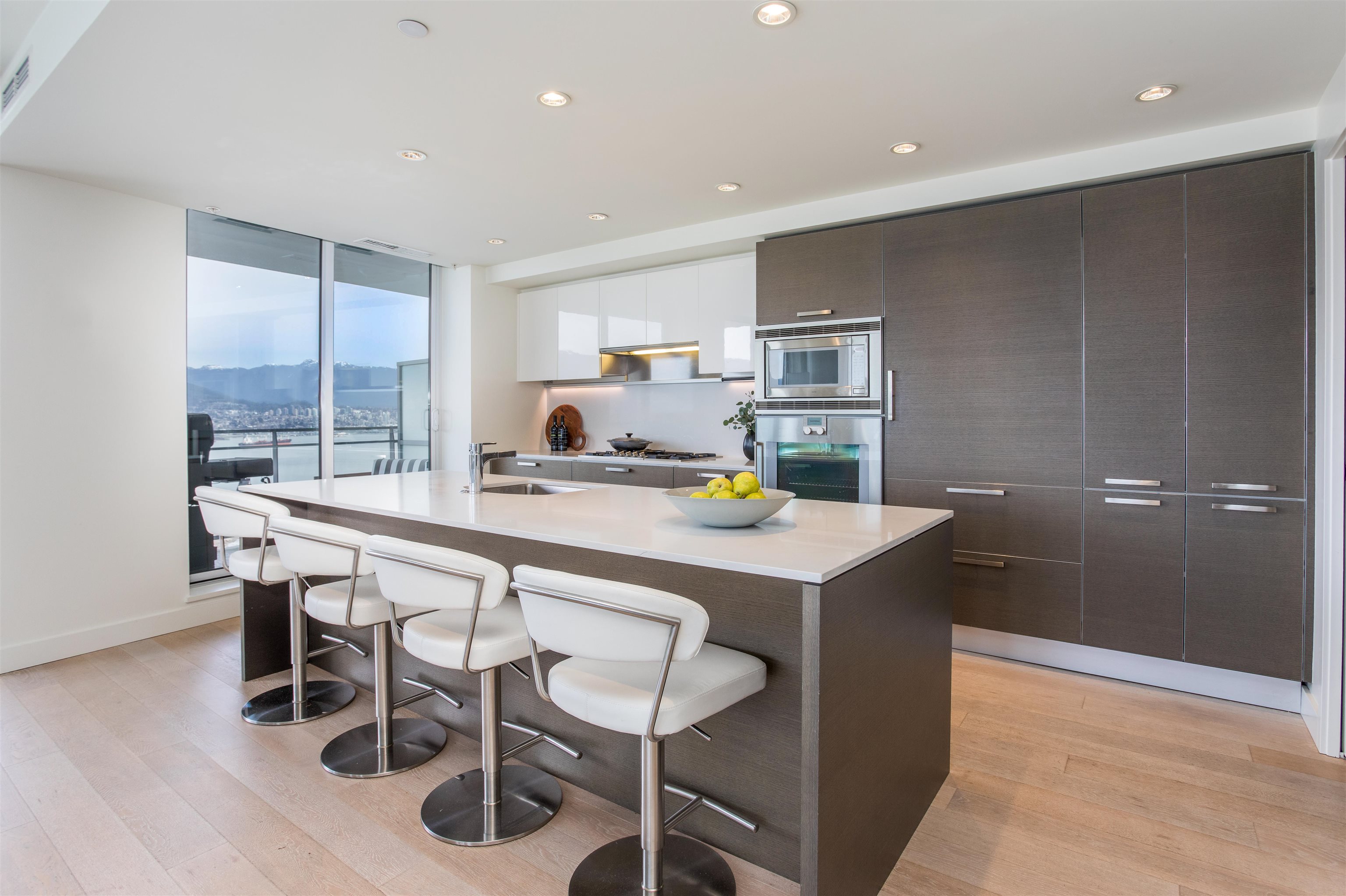 3101 1499 W PENDER STREET 10
