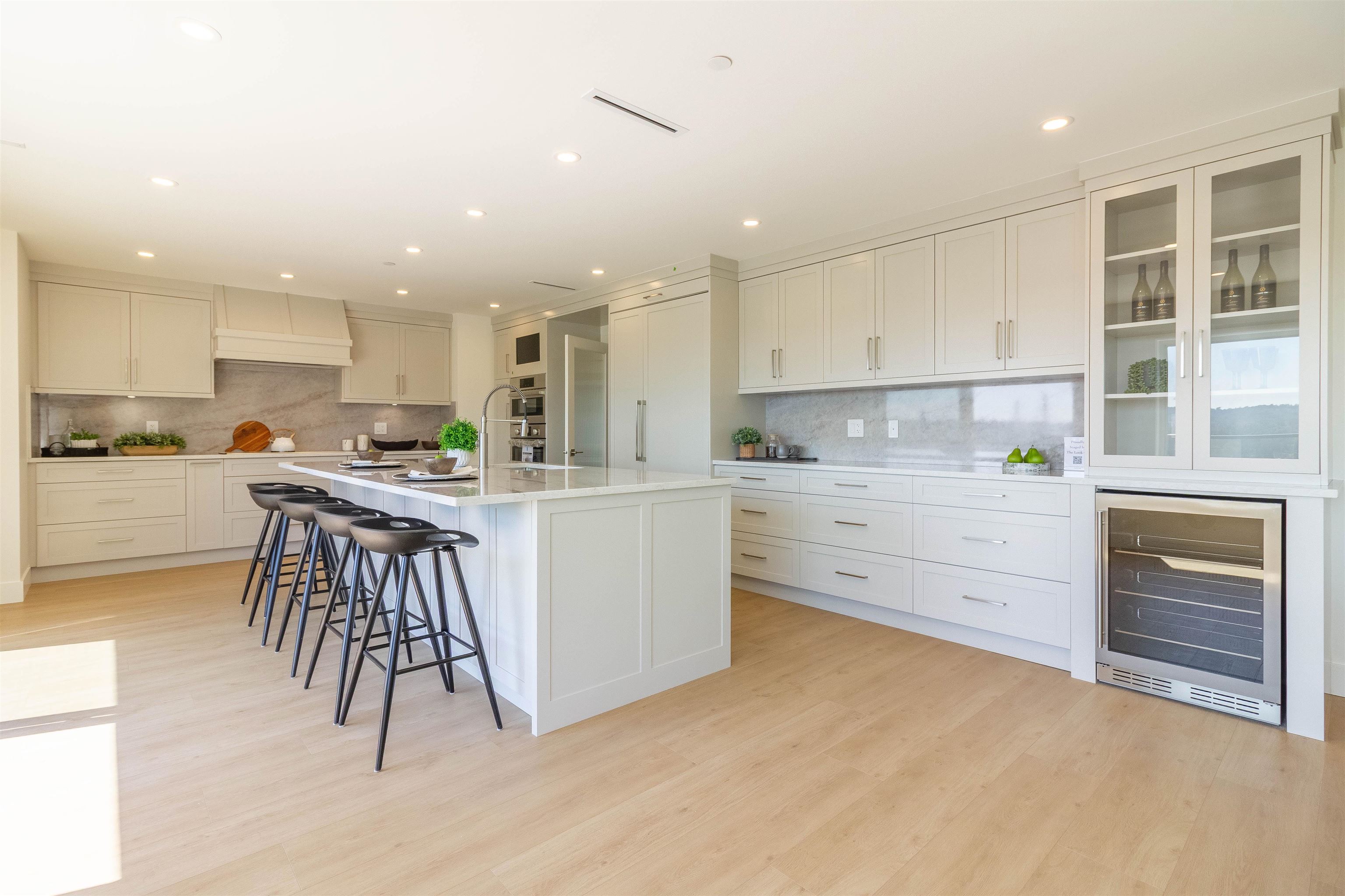 2256 MONASHEE COURT 7