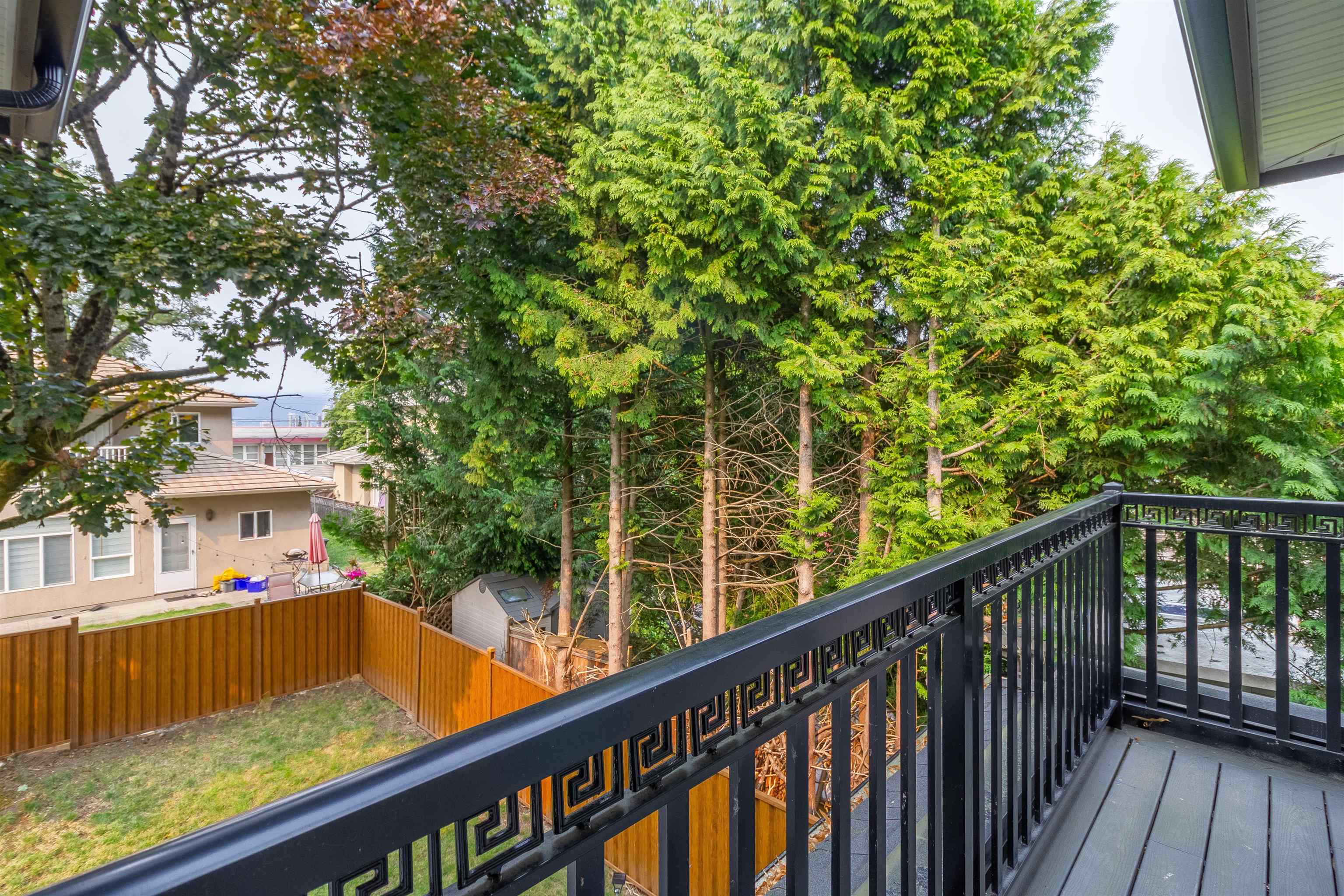 3907 HERTFORD STREET 27