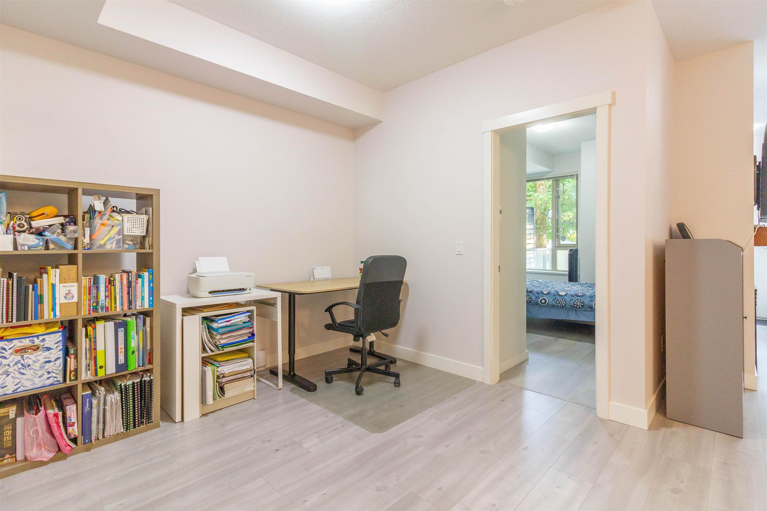 32 9229 UNIVERSITY CRESCENT 11