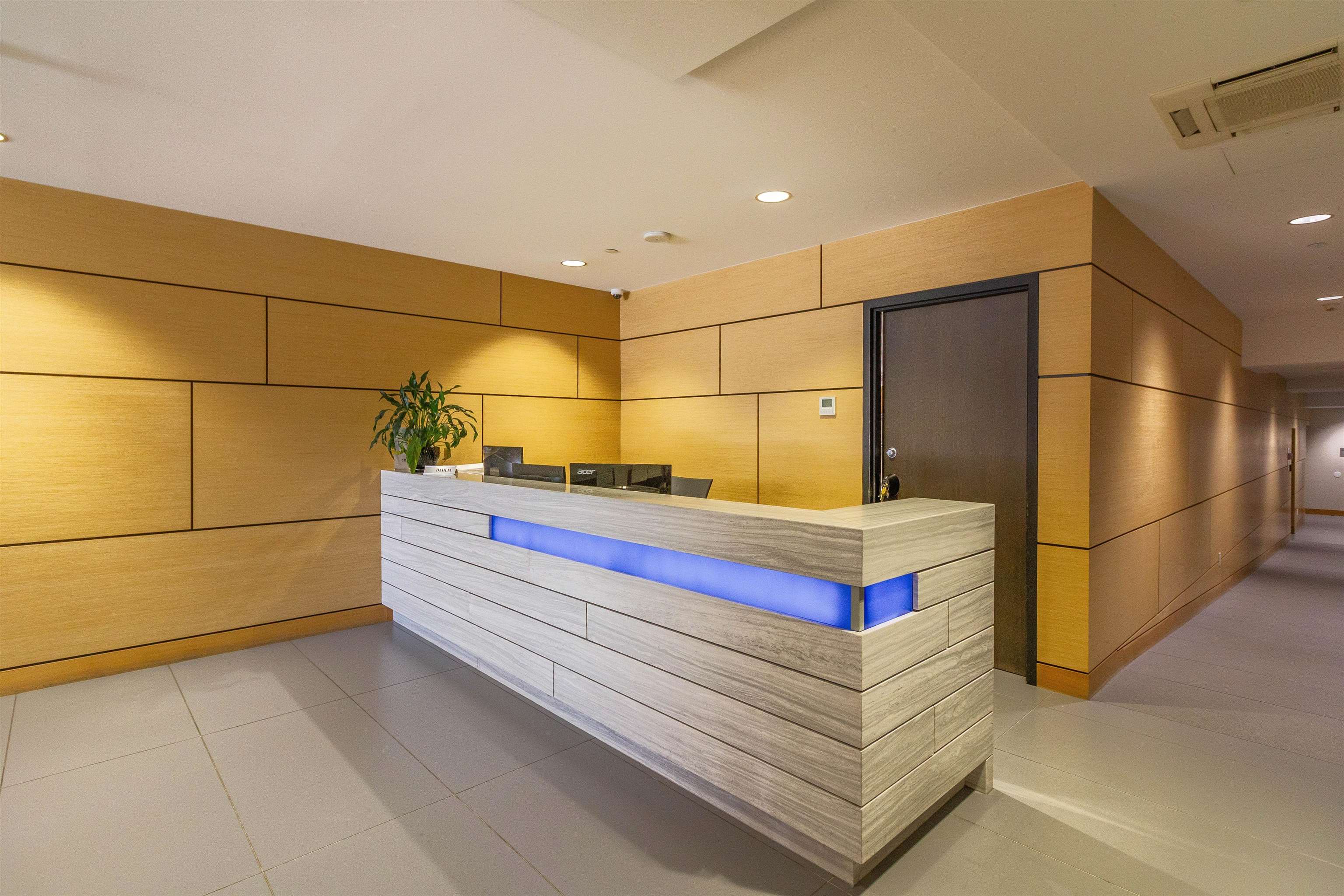 2301 - 4485 Skyline Drive 28