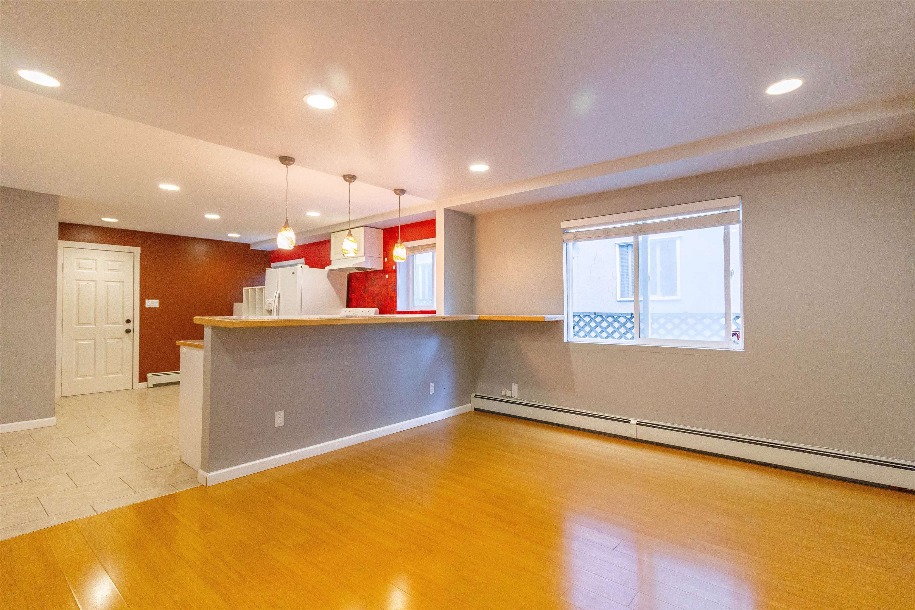 111 Fell Avenue 23