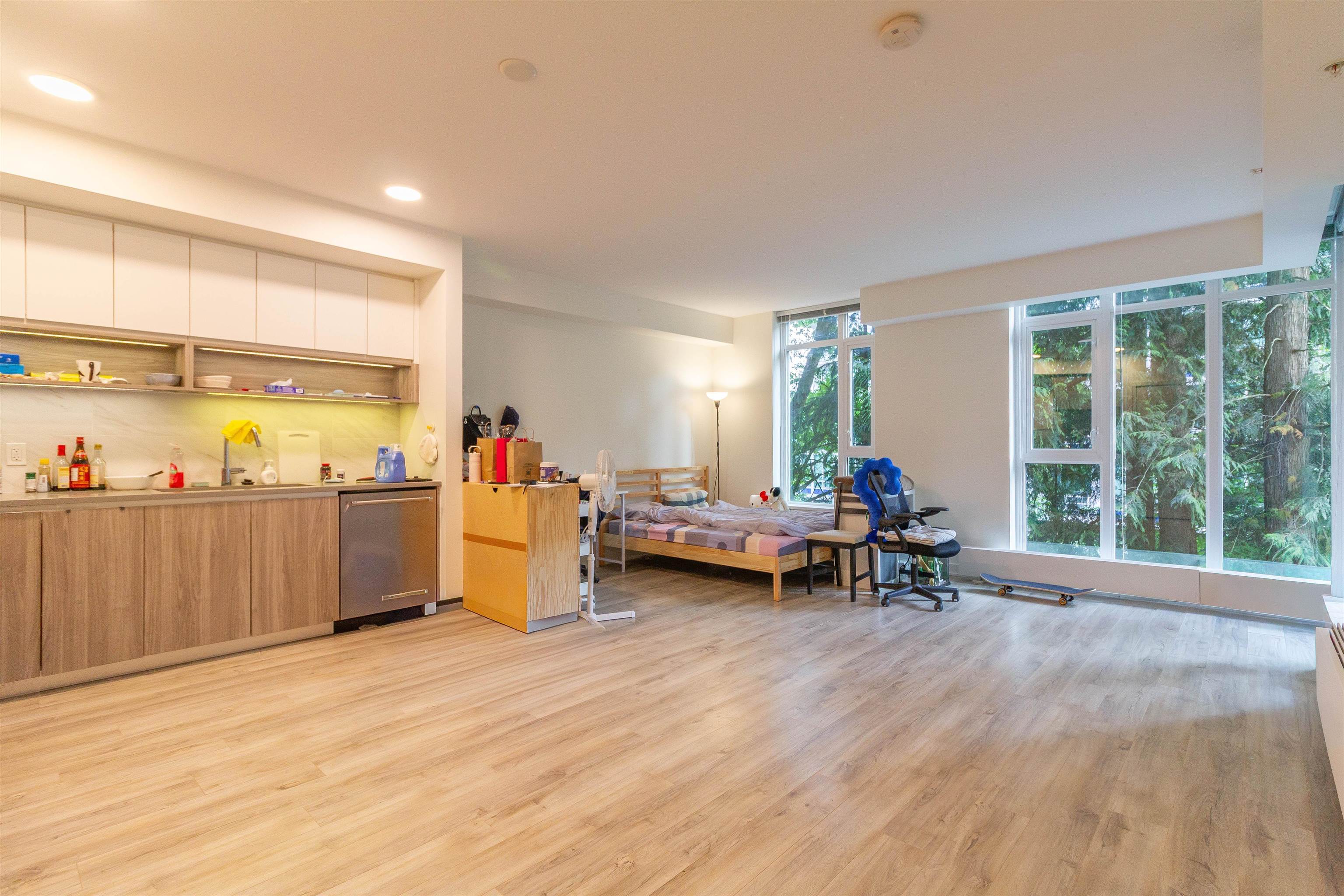 201 - 8940 University Crescent 4