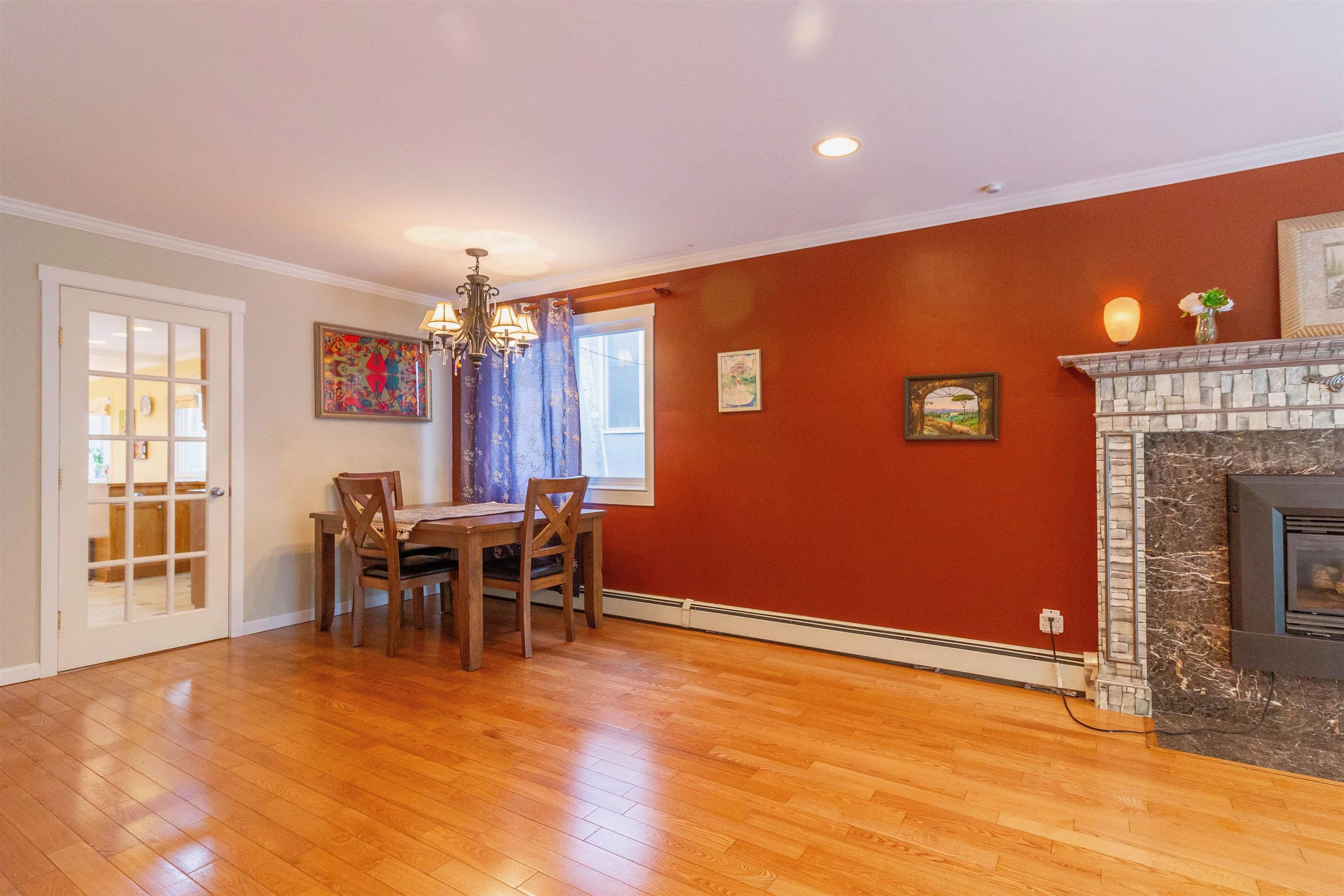 111 Fell Avenue 6
