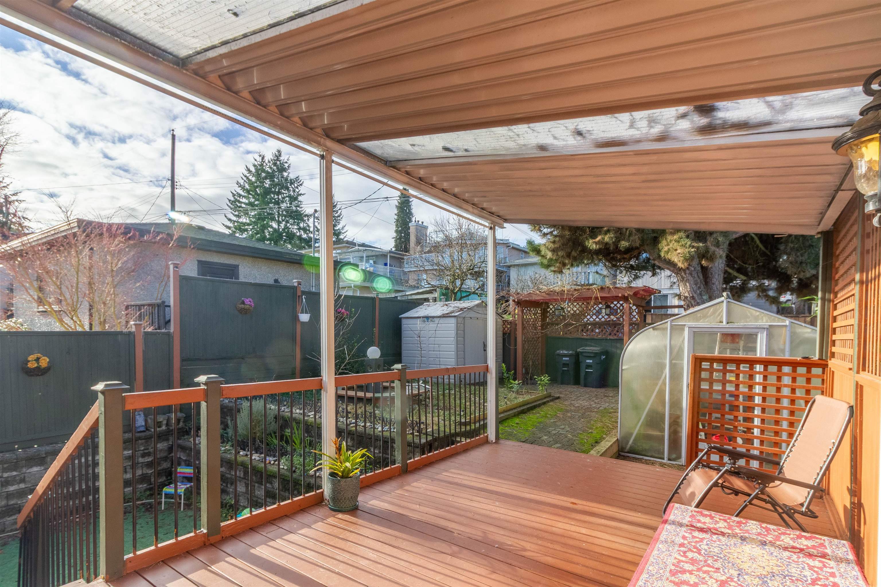 111 Fell Avenue 33