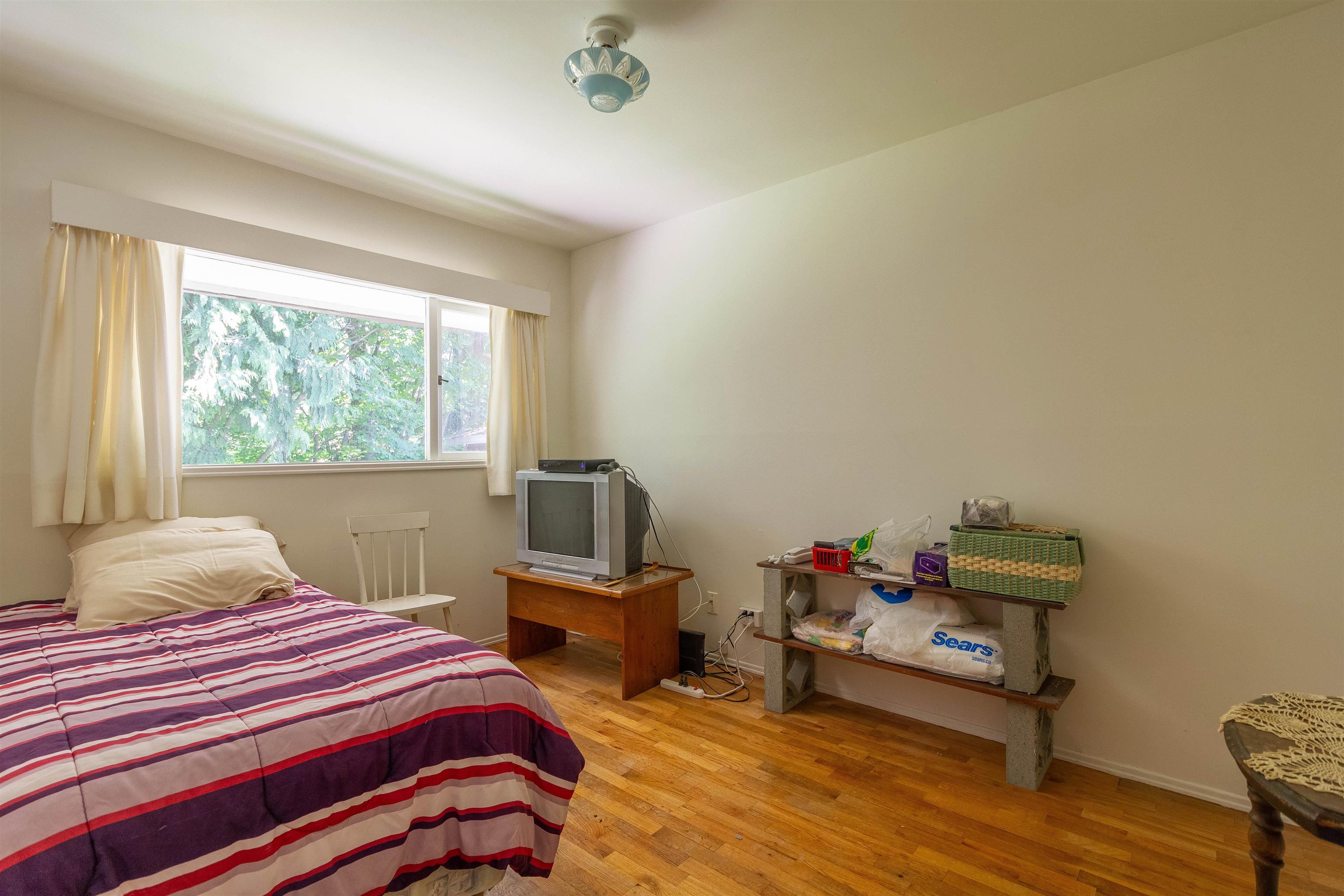 446 Northcliffe Crescent 22