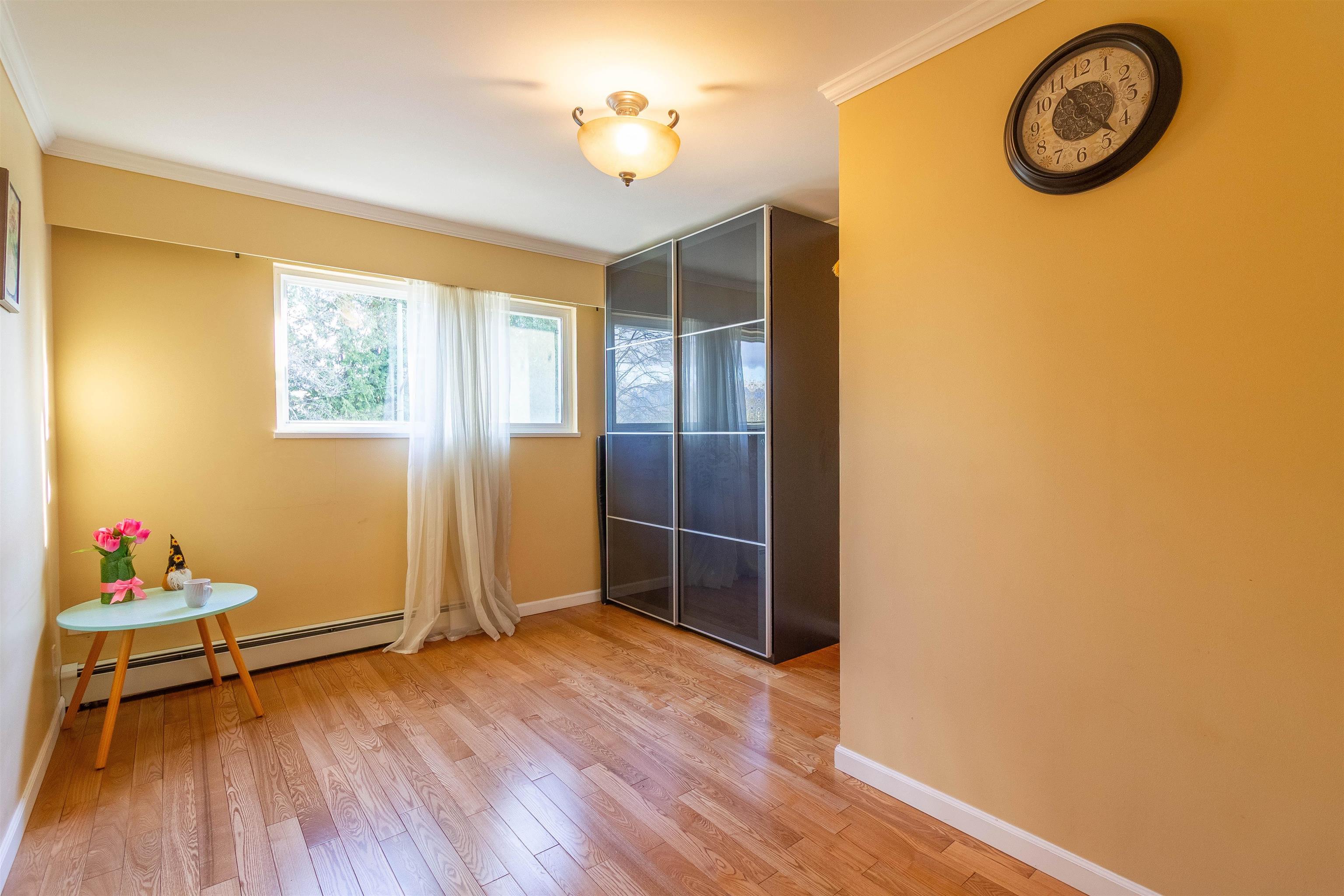 111 Fell Avenue 18